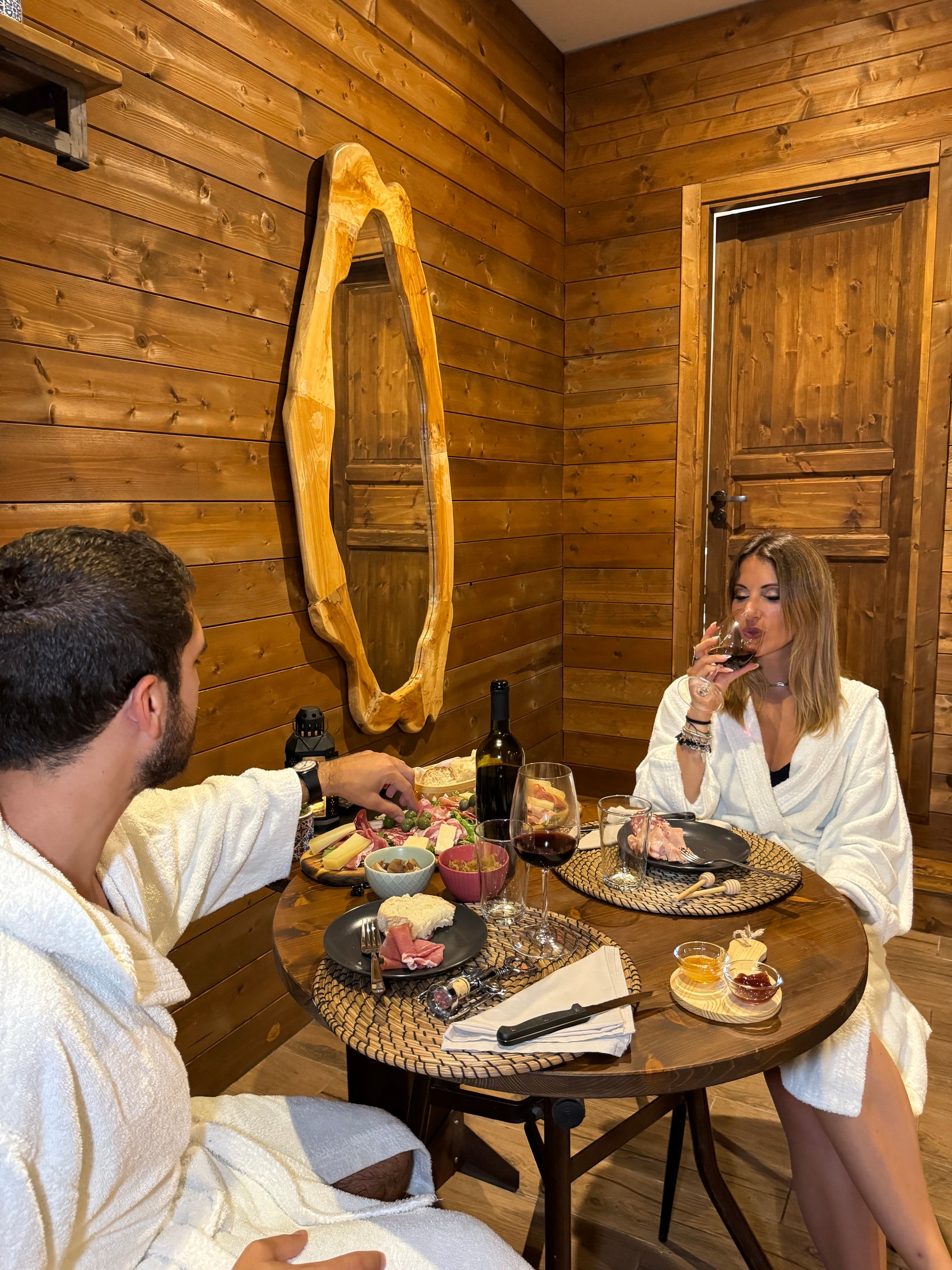 Apericena in Suite con SPA Privata (per 2 persone)