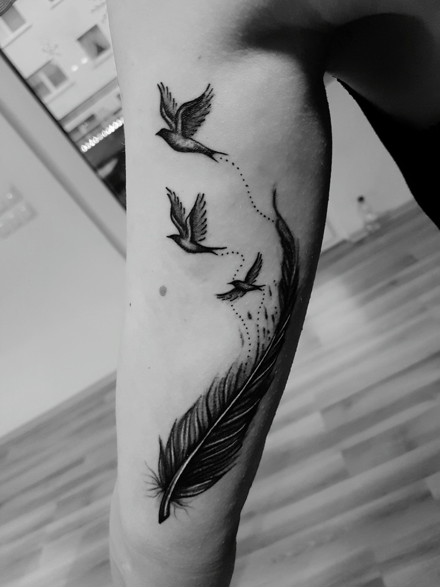 Buono per tatuaggio "Fine Line"