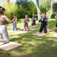 Esperienza di Yoga in giardino privato (per 2 persone)