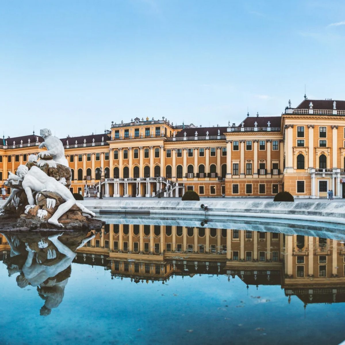 Fuga romantica a Vienna con visita guidata del Castello del Belvedere