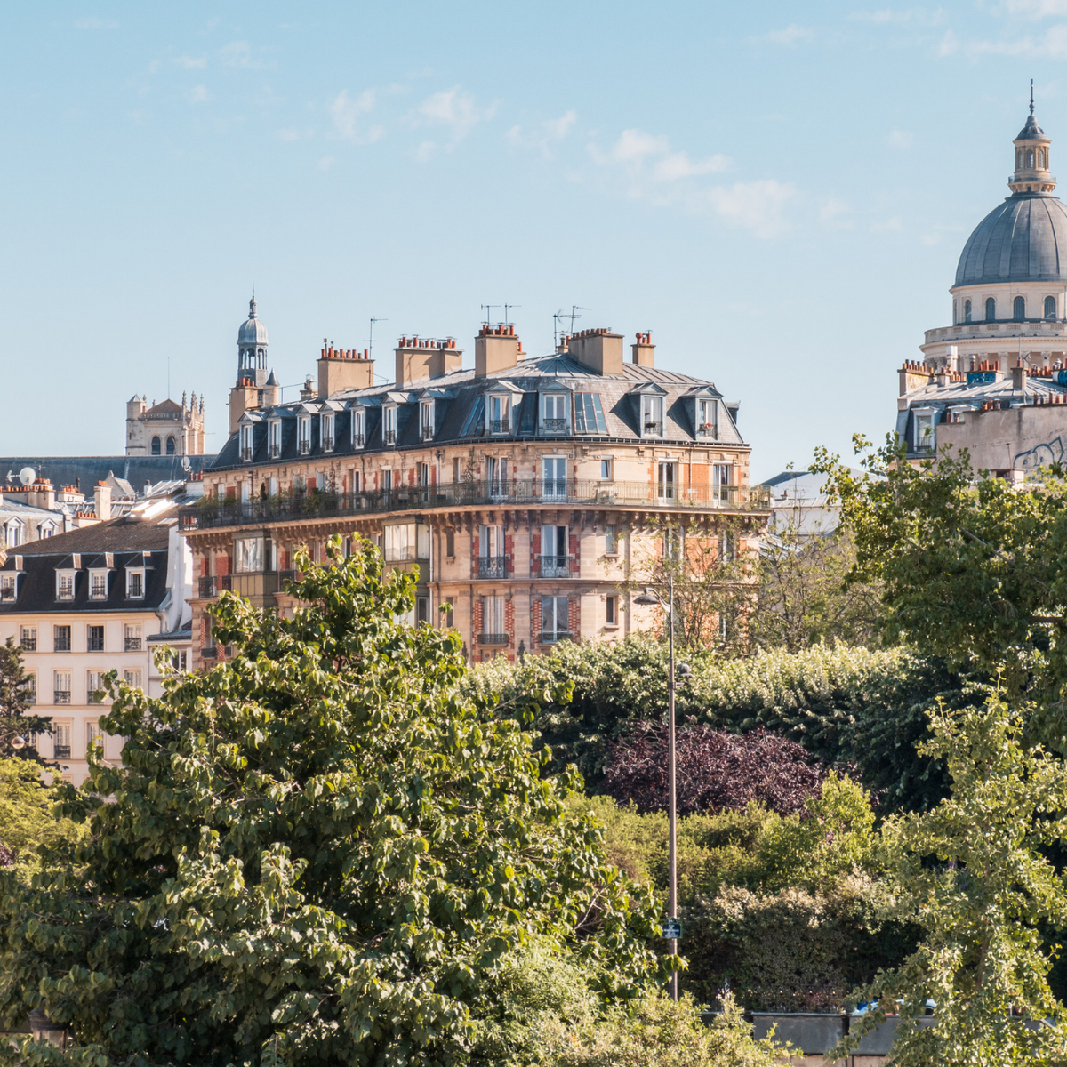 Parigi con degustazione di vini e formaggi e due notti in hotel