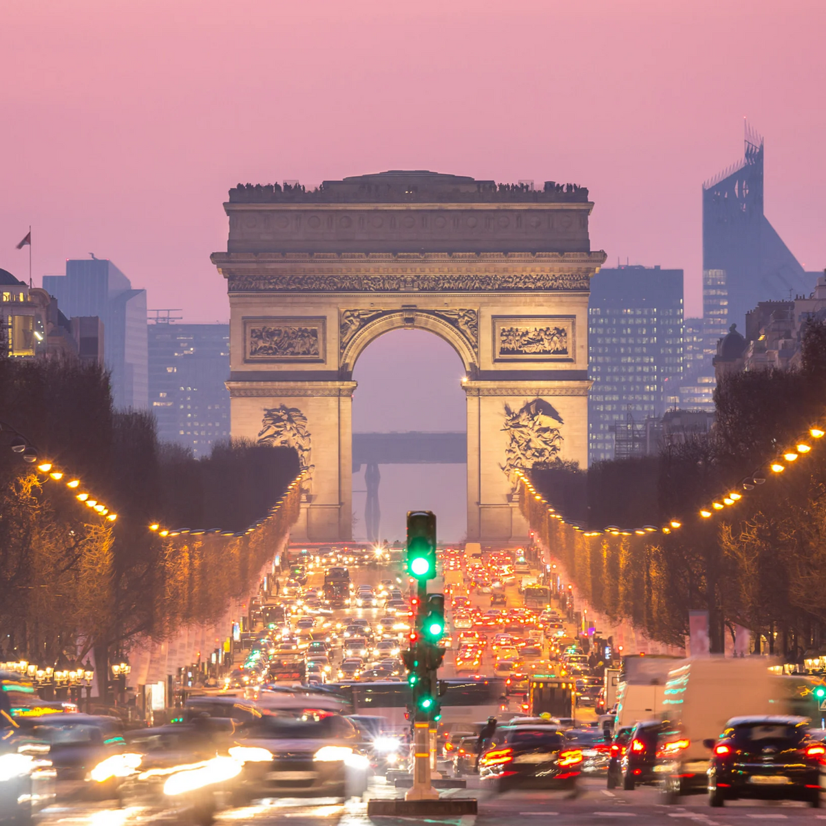 Viaggio a Parigi con spettacolo di Cabaret